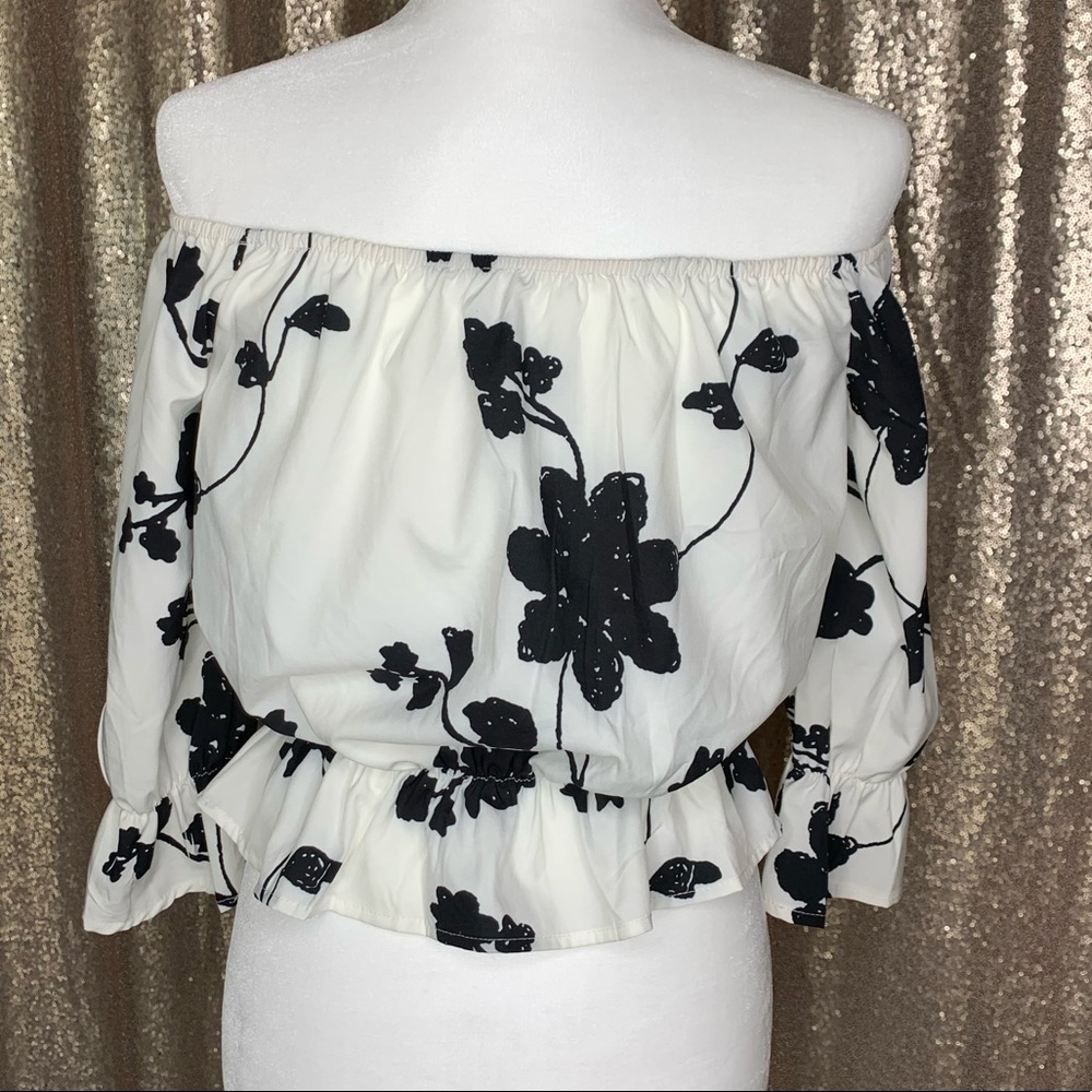 Floral Off Shoulder Crop Top